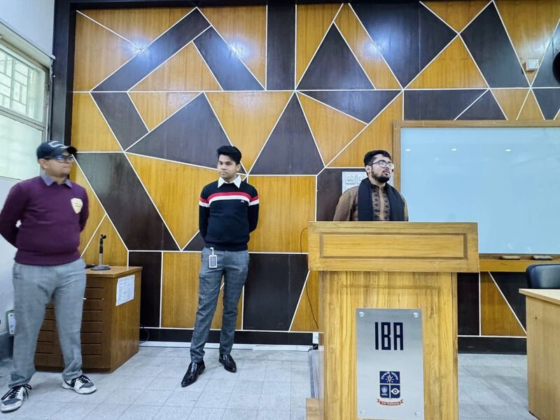Running a workshop at DU IBA for EOY